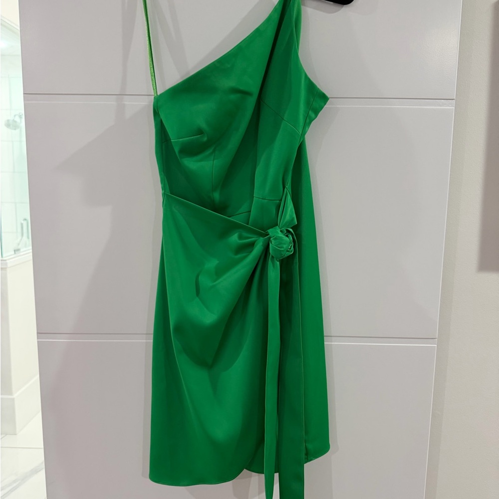 Gianni Bini Emerald One-Shoulder Knot Dress